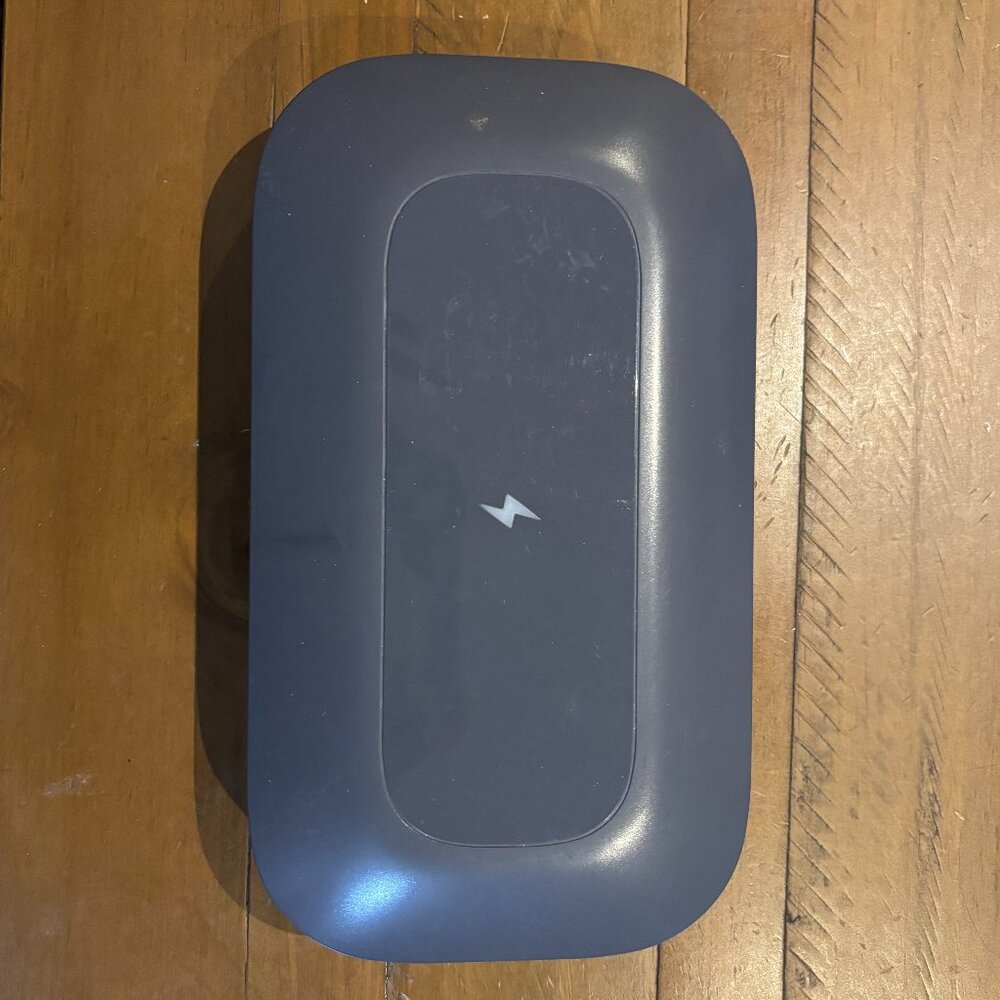 Phonesoap Pro UV light sanitizer
